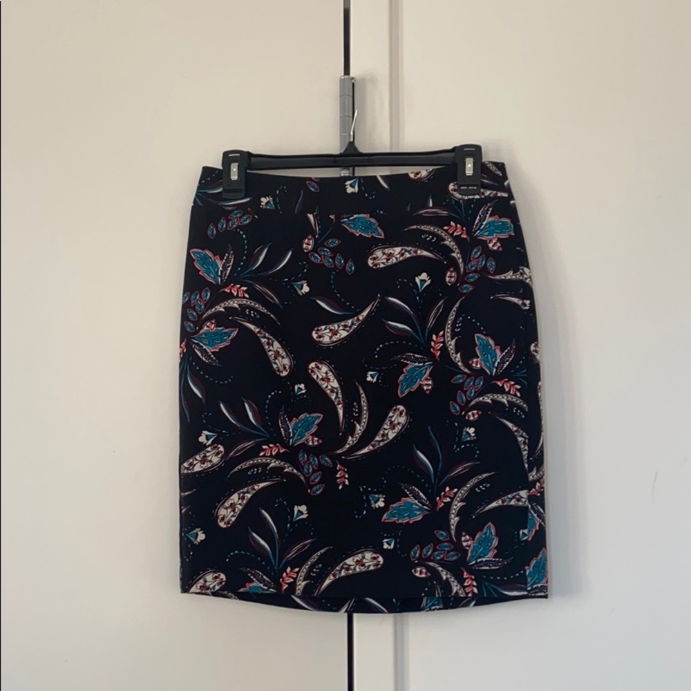 ANN TAYLOR PAISLEY SKIRT